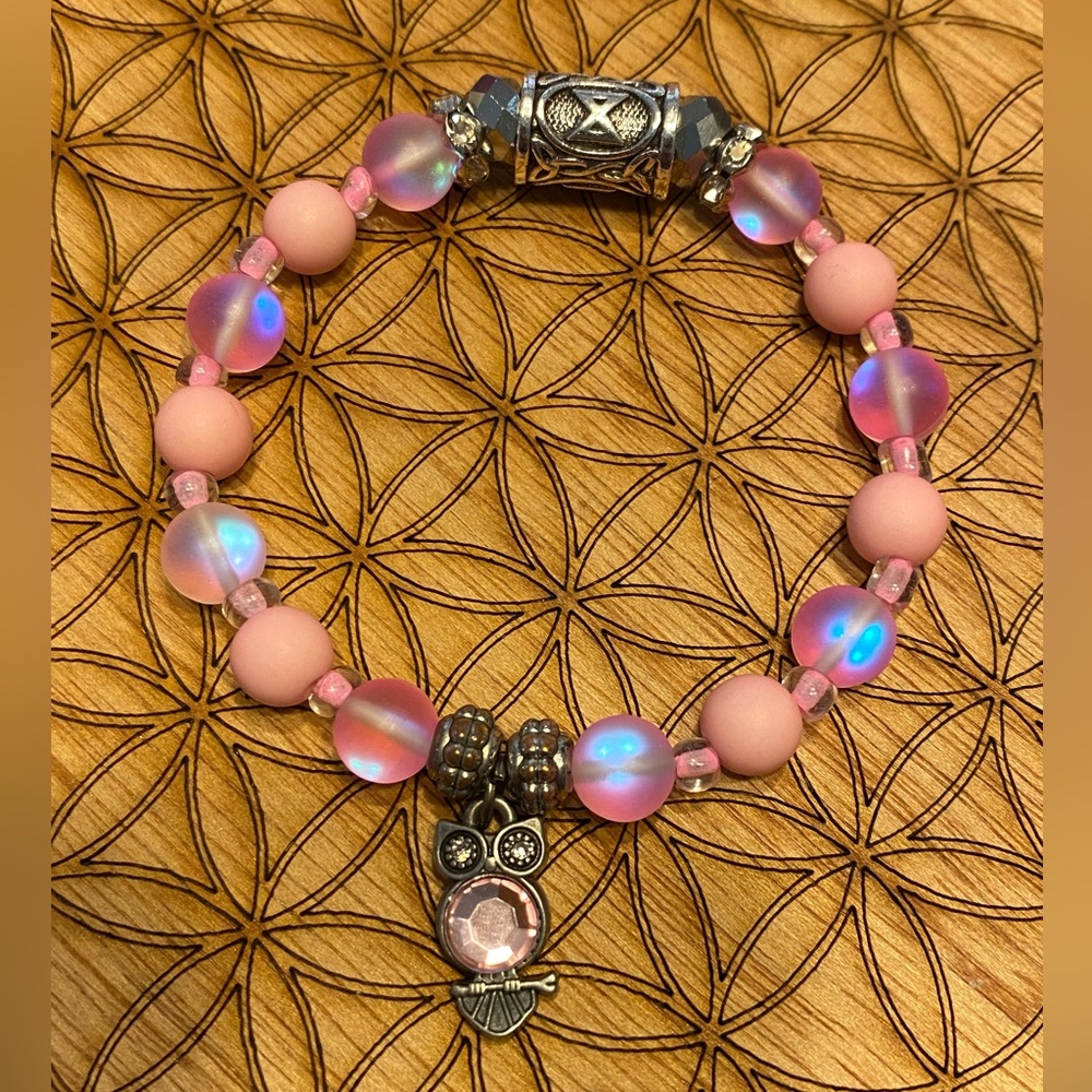 Pink Owl Soul Stone Bracelet